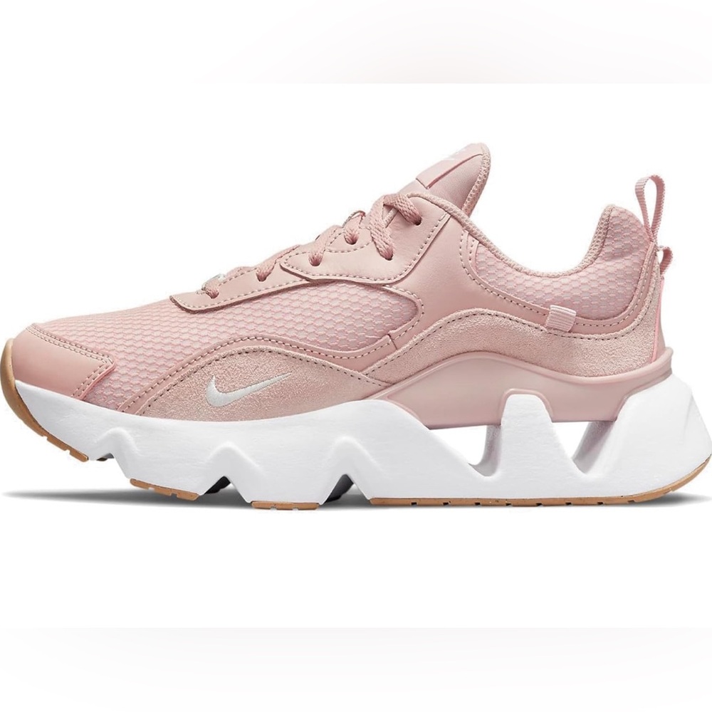 Pink Nike Ryz 365 2